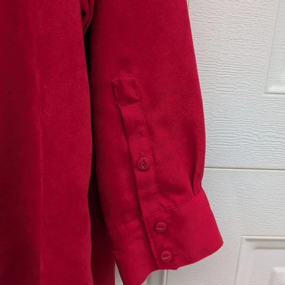 Catherines Red Button Down Long Sleeve Shirt, 1X - Picture 4 of 6